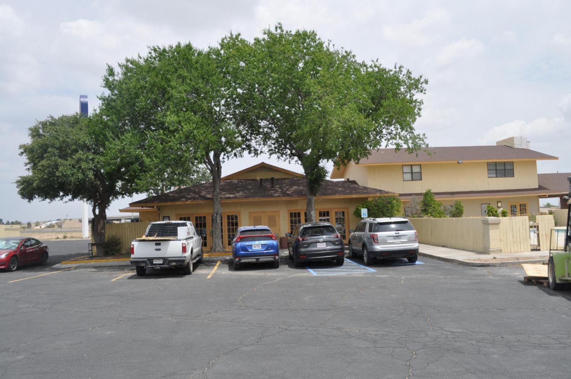 Baymont By Wyndham Hotel Fort Stockton Exterior photo
